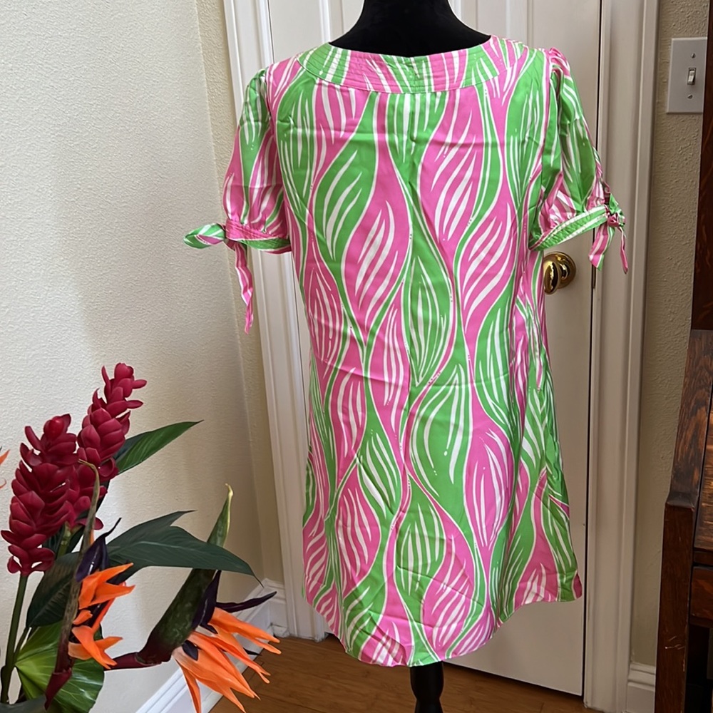SOLD.  Lilly Pulitzer Dasha Dress silk tailwind size 12 - Picture 4 of 13
